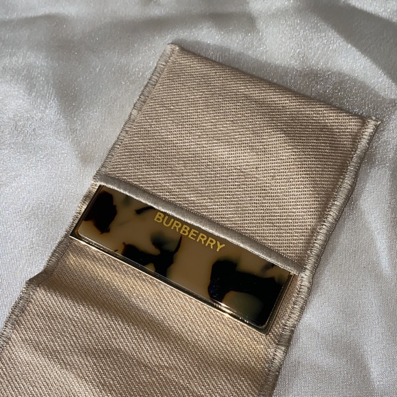 BURBERRY NEW/Sealed🔥”EXOTIC” LOGO Compact mirror with Dust Bag!🔥Brass & Epoxy!🎁 - Picture 7 of 7